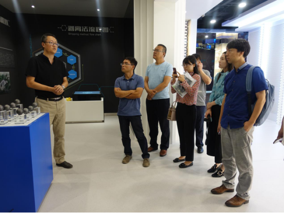 1533896416478549.png blob.png