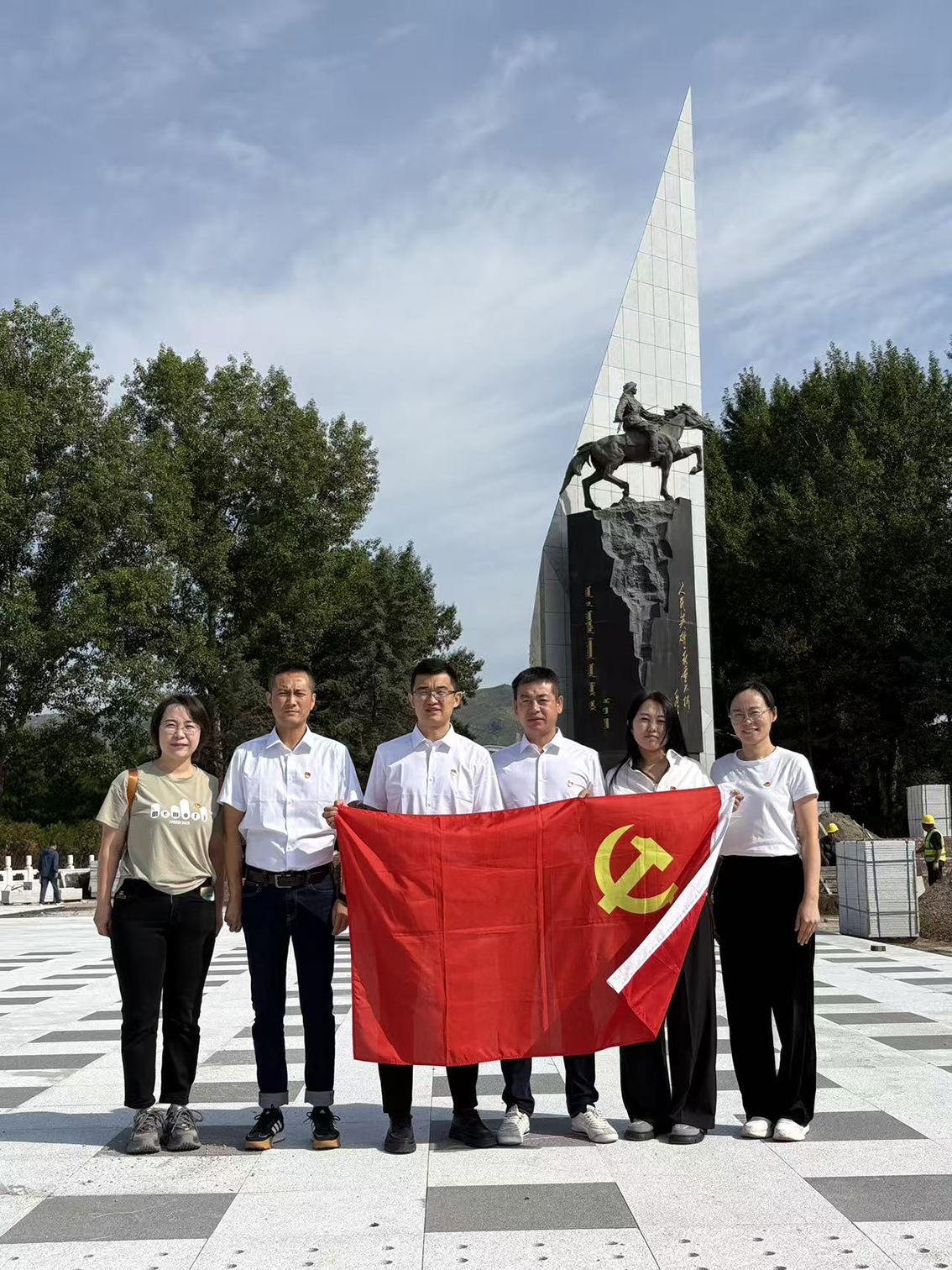 1756285272375858.jpg 307a96636c34f34875f5d497298e3805.jpg